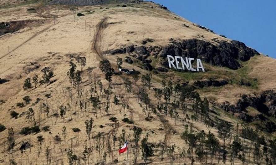 Histórica reforestación masiva en Renca sigue en pie, 
aunque la COP no se haga en Chile