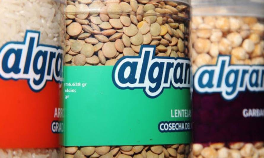Algramo ofrece dispensadoras de productos básicos para almacenes de barrio