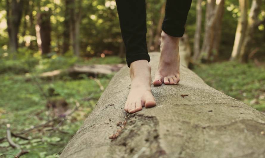 Descubre qué es el Grounding y cómo puede ayudar a tu salud