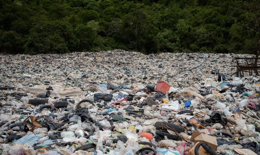 Chile es el país latinoamericano que genera más desechos plásticos de un solo uso