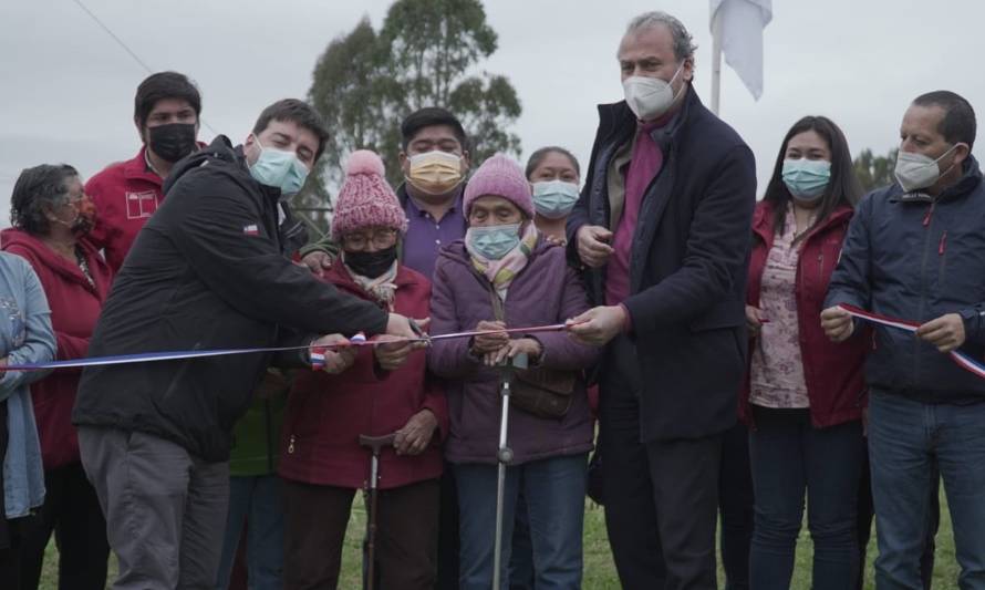 Cerca de 300 familias de tres islas de Chiloé acceden a energía eléctrica