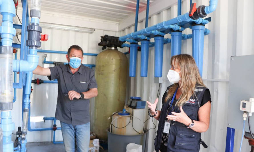 Proyecto piloto de planta desaladora busca generar agua para uso doméstico y productivo en Cobquecura