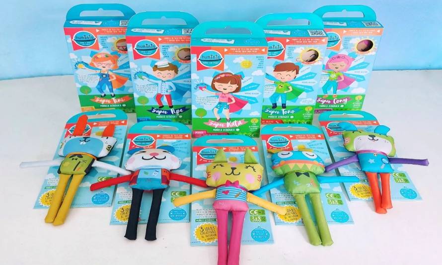Diseñadora chilena crea juguetes sustentables para activar la creatividad de los niños 