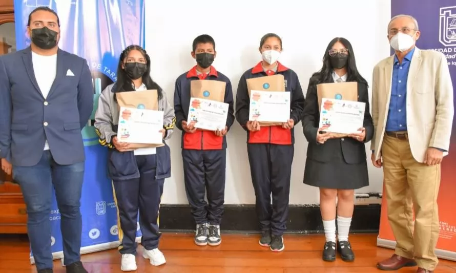 12 estudiantes fueron destacados en concurso de cuentos interculturales organizado por Explora