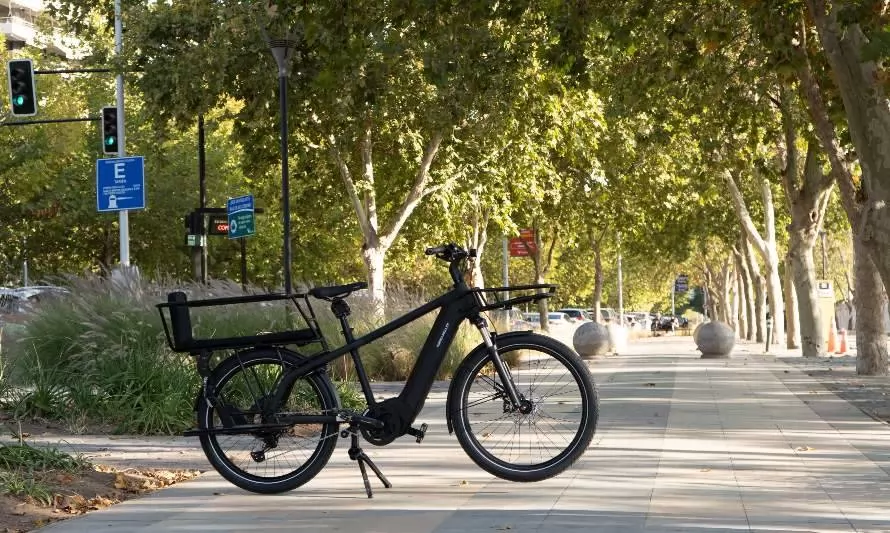 Llega a Chile bicicleta eléctrica más inteligente y funcional del mercado