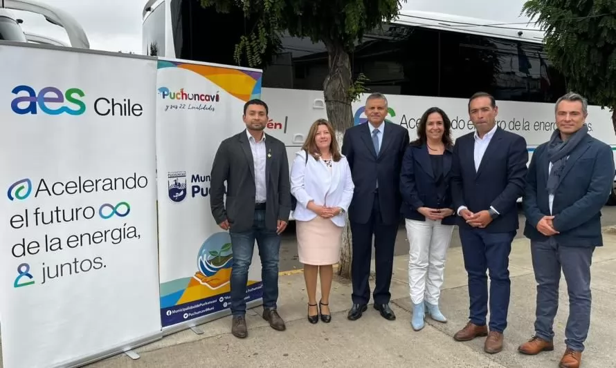 AES Chile y Municipalidad de Puchuncaví ponen en circulación buses eléctricos para la comuna