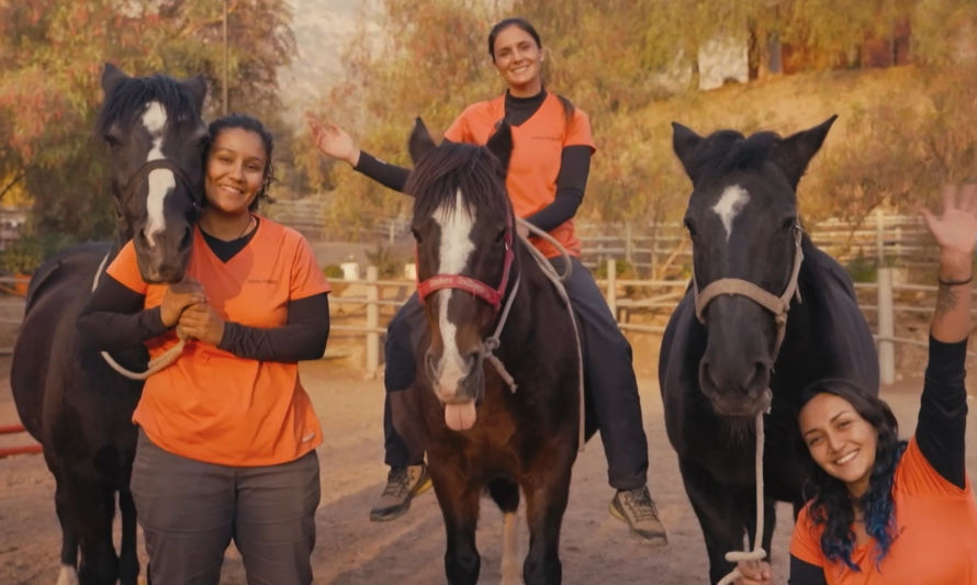 Coyan: 3 amigas unidas por la rehabilitación con equinoterapia