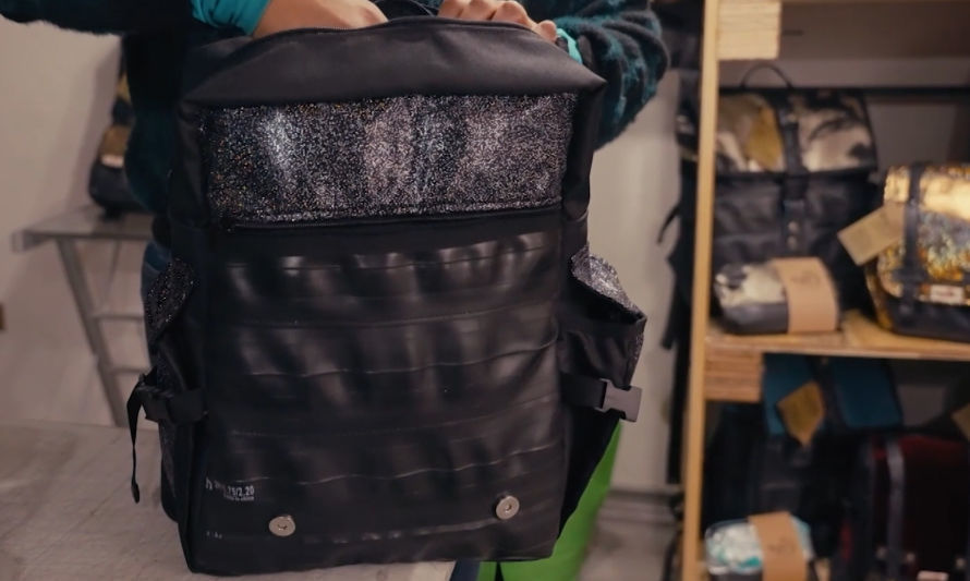 Recycle & Reutilice: mochilas recicladas del caucho de bicicletas