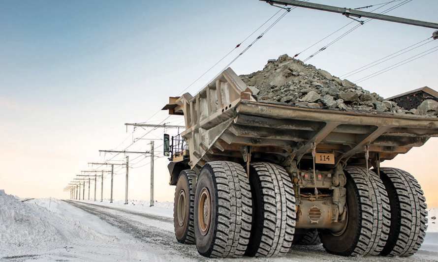 Sistema Trolley: la electrificación de los vehículos de transporte de minerales para una minería cero carbono