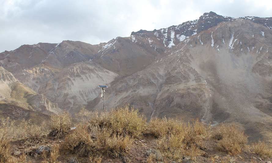 Innovación tecnológica permite inédito monitoreo remoto de humedales altoandinos de la cuenca del Maipo