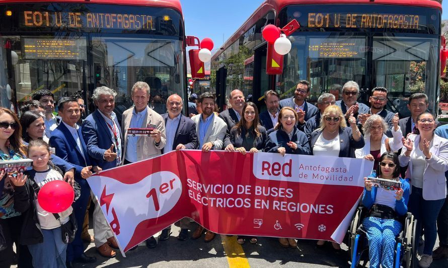 Antofagasta inaugura el primer servicio de buses eléctricos en regiones