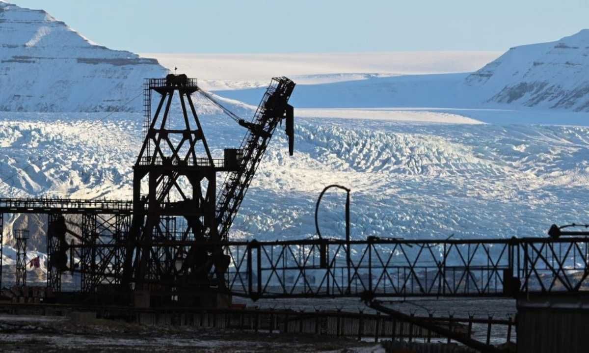Parlamento Europeo se pronuncia en contra la minería submarina en el Ártico