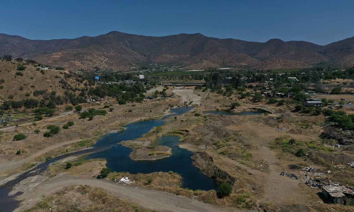 GORE Santiago entregará a 30 comunas de la Región Metropolitana estrategias hídricas para enfrentar la mega sequía