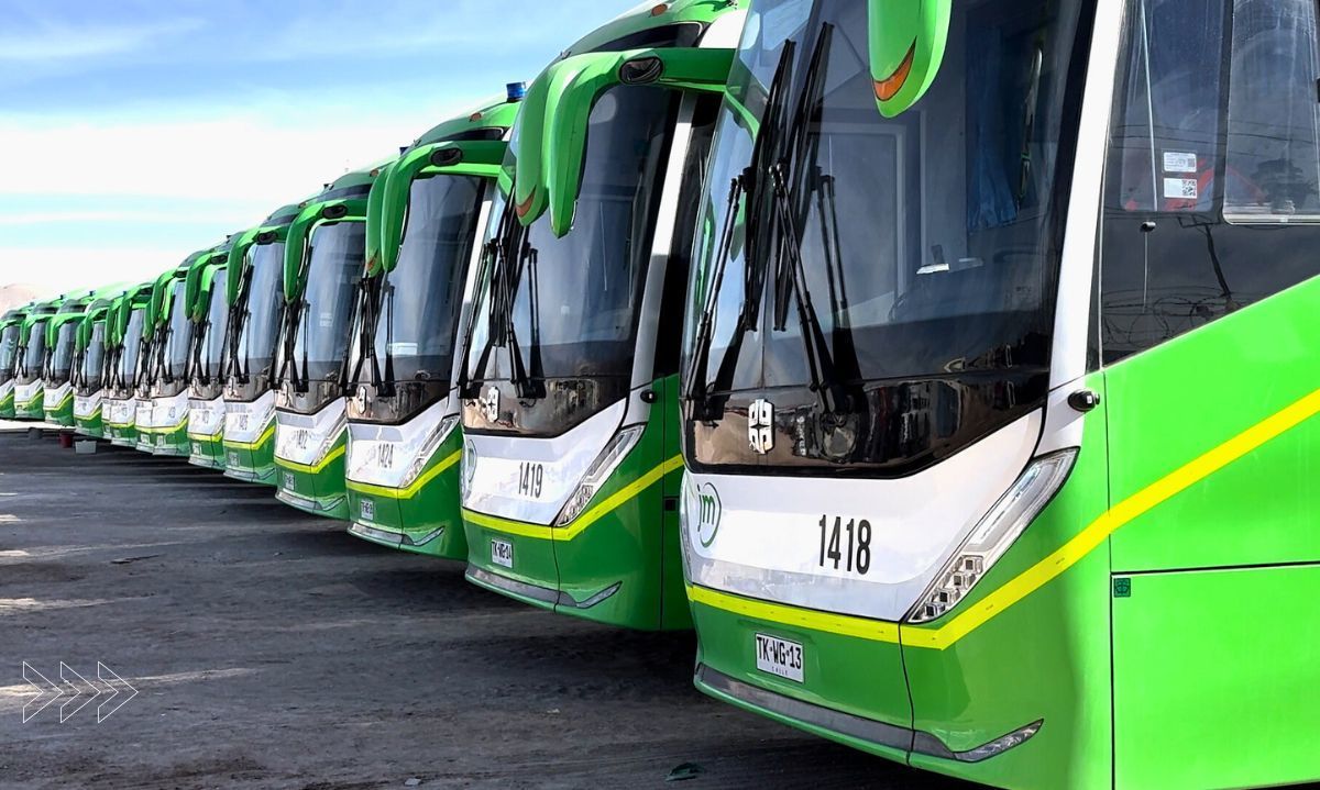 Radomiro Tomic inauguró flota de 65 buses 100% eléctricos