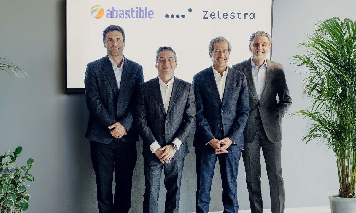 Abastible firma un contrato de compraventa de energía renovable (PPA) a largo plazo con Zelestra en Chile